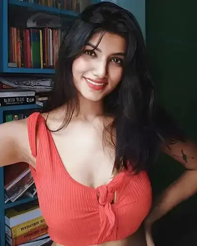 Laundi Call Girl