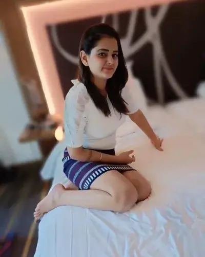 Escort Service In Laundi